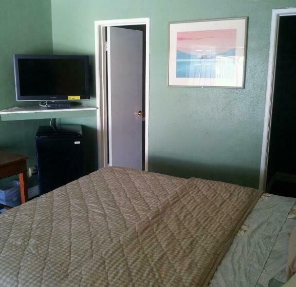 غرفة قياسية سرير كينج, Travel Eagle Inn Motel