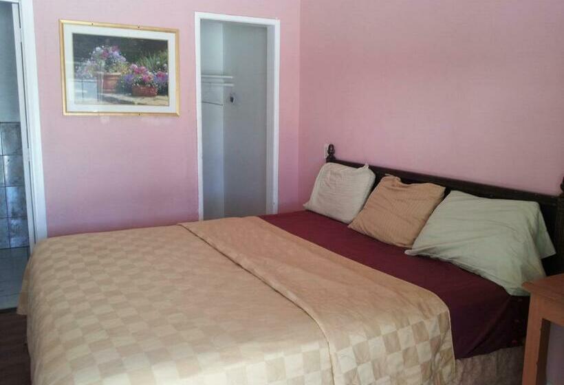 غرفة قياسية سرير كينج, Travel Eagle Inn Motel