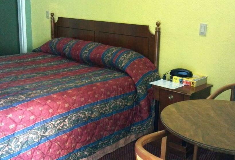 غرفة قياسية سرير كينج, Travel Eagle Inn Motel