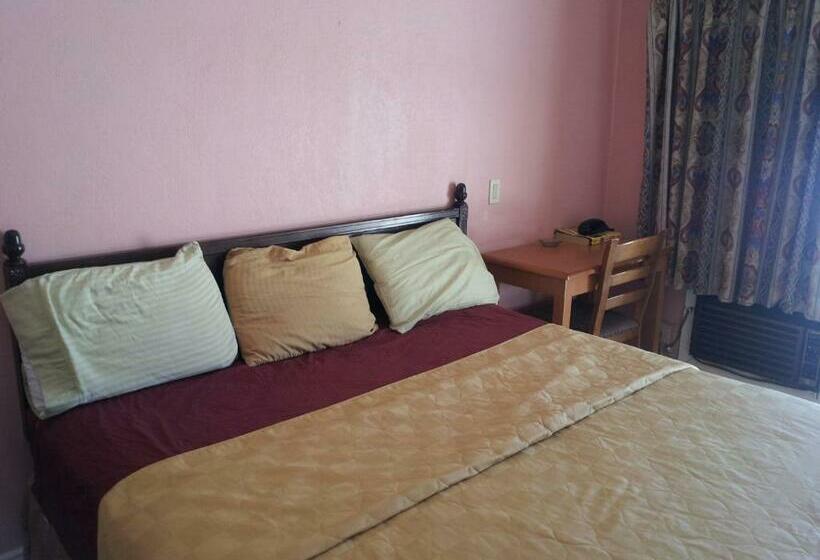 غرفة قياسية سرير كينج, Travel Eagle Inn Motel