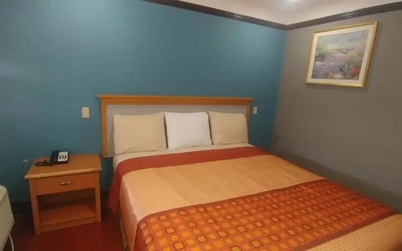 Standard Yhden Hengen Huone, Travel Eagle Inn Motel