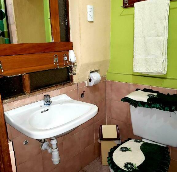 Quarto Estandar Individual, La Nuit Home