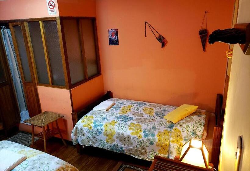 غرفة قياسية ثلاثية, La Nuit Home