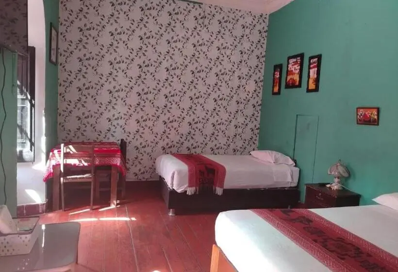 バス共有のスタンダードルーム, Casa Tusty