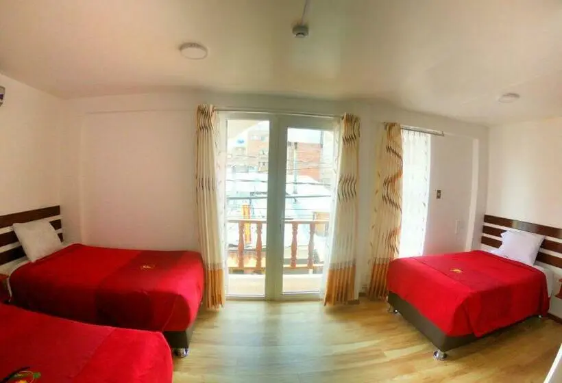 اتاق استاندارد سه نفره, Pukantu Hostal