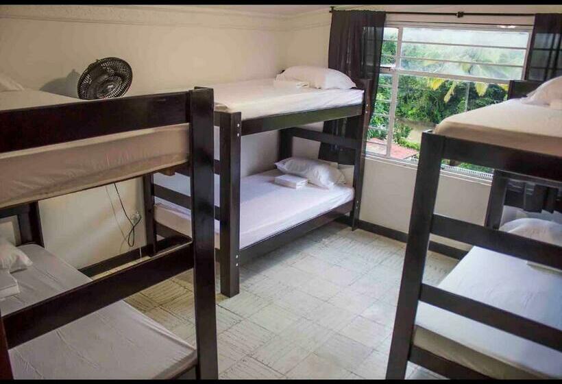 מיטה בחדר משותף, Hostel Nirvana San Gil