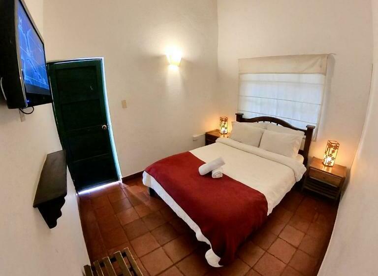 Standard Room, Abahunza
