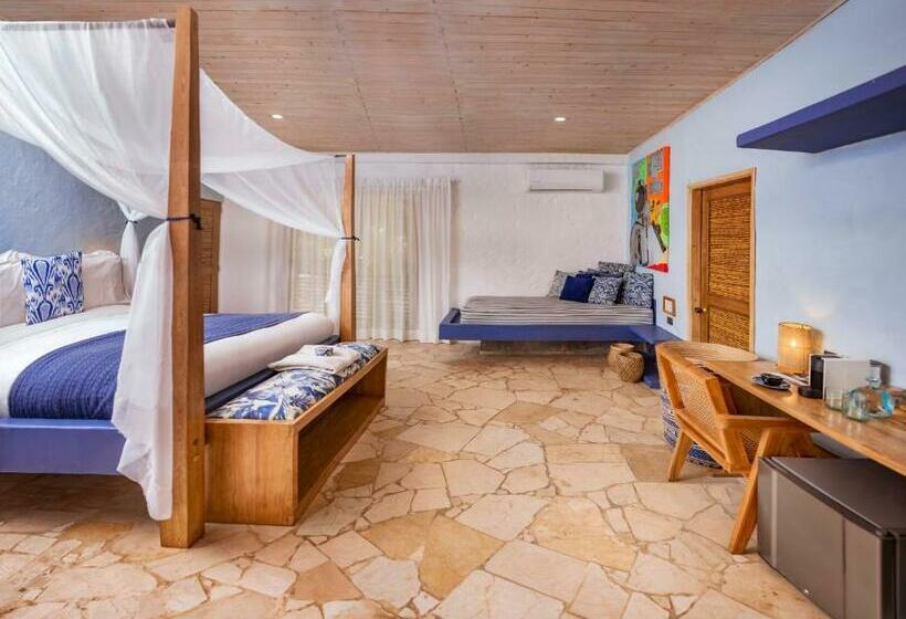 スーペリアールーム, Blue Apple Beach