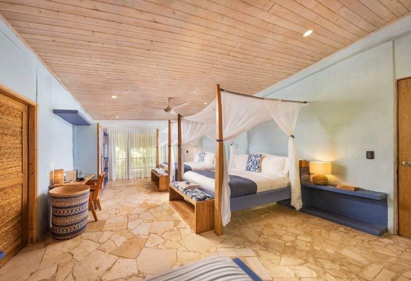 スーペリアールーム, Blue Apple Beach