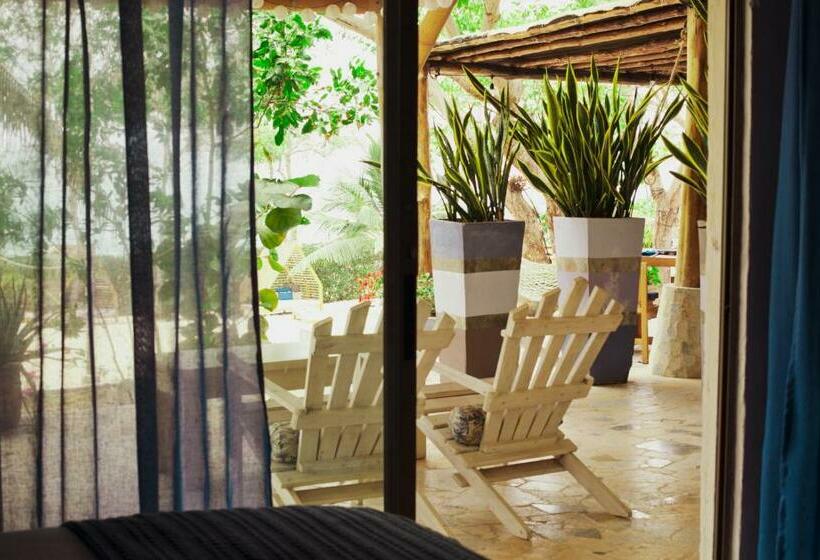 テラス付きスタンダードルーム, Blue Apple Beach