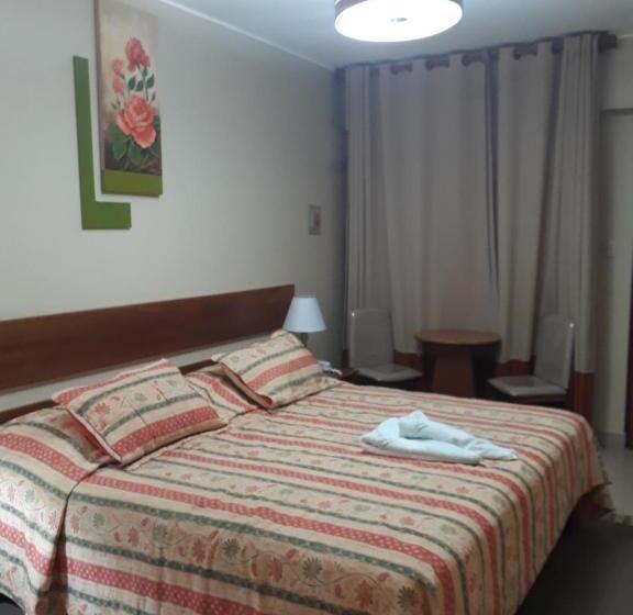 غرفة سوبيريور, Curasi