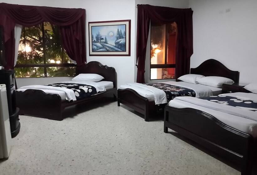 ファミリールーム, Ejecutivo