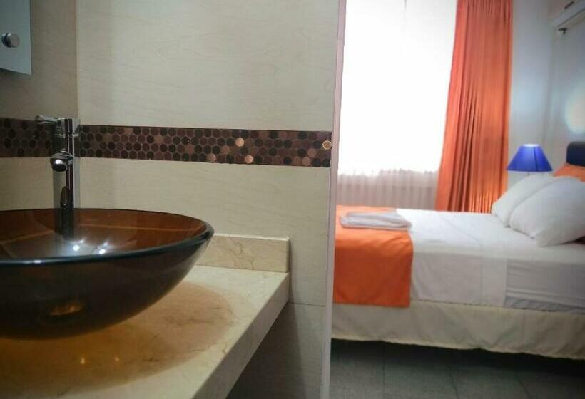 4인용 스탠다드 룸, El Atajo