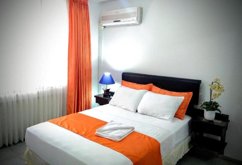 스탠다드 룸, El Atajo