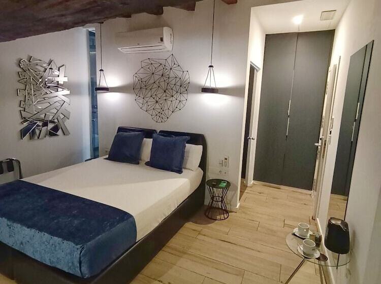 Junior Suite con Hidromasaje, El Siglo