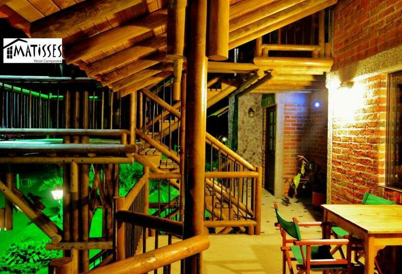 带阳台标准四人间, Matisses Hotel & Spa