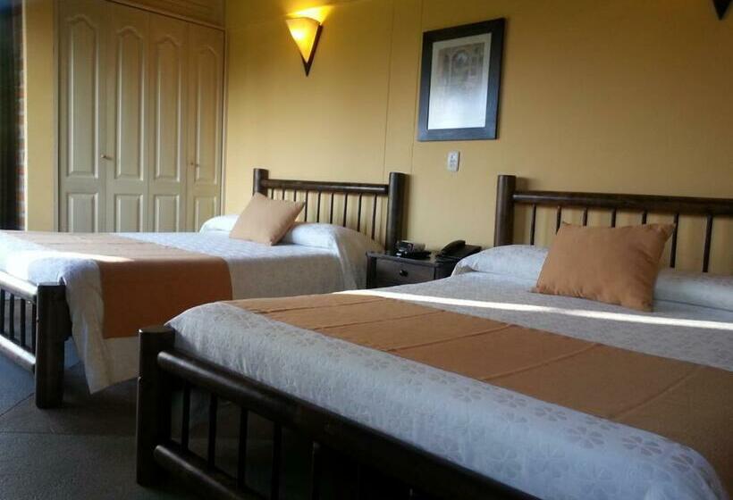 带阳台标准四人间, Matisses Hotel & Spa