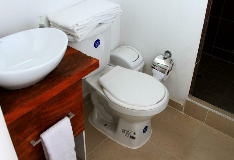 标准三人间, Quindio Campestre