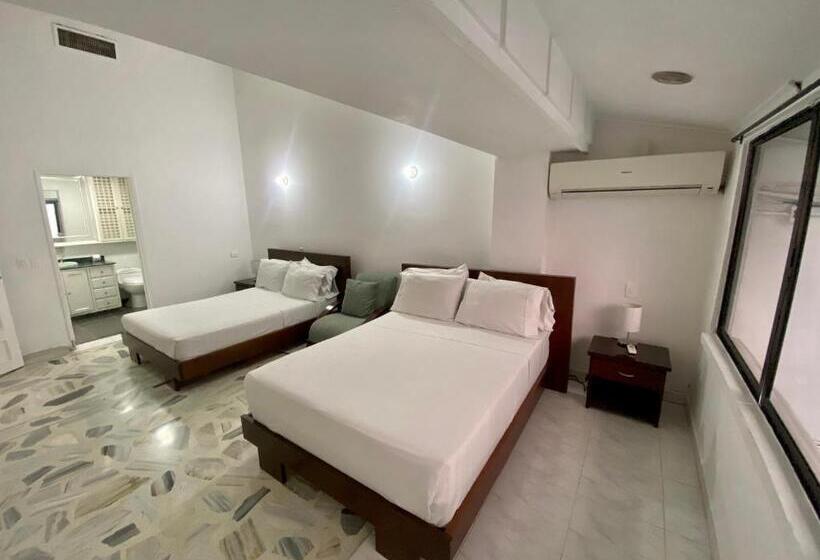 ２ダブルベッドのスタンダードルーム, San Laurent