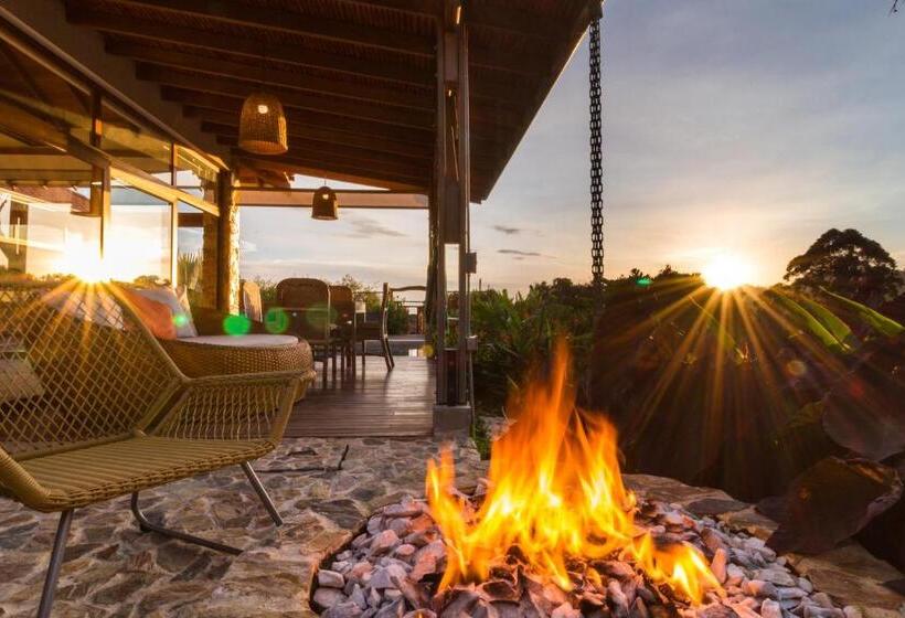 套房配有游泳池, Spa La Colina