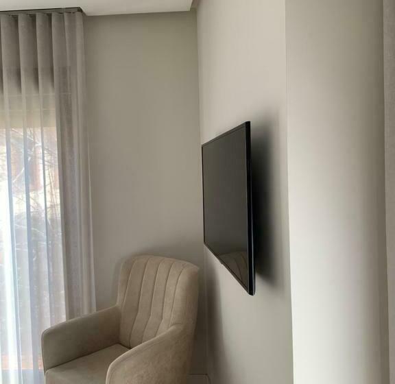 スタンダードルーム, Villegas