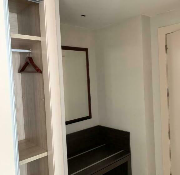 スタンダードルーム, Villegas