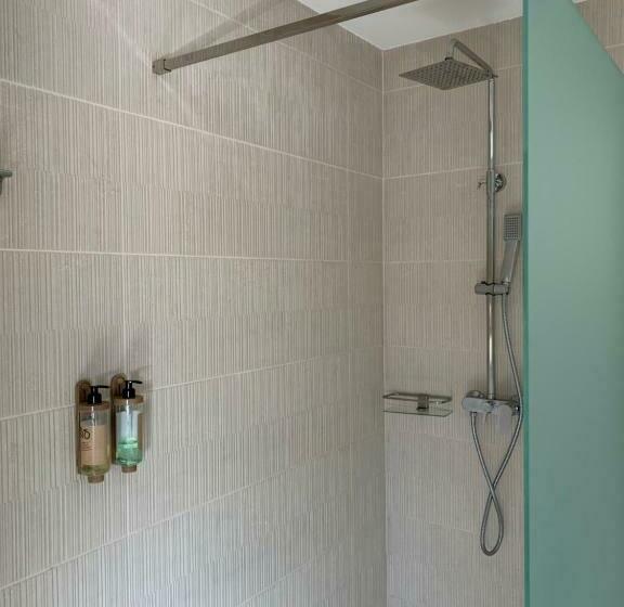 スタンダードルーム, Villegas