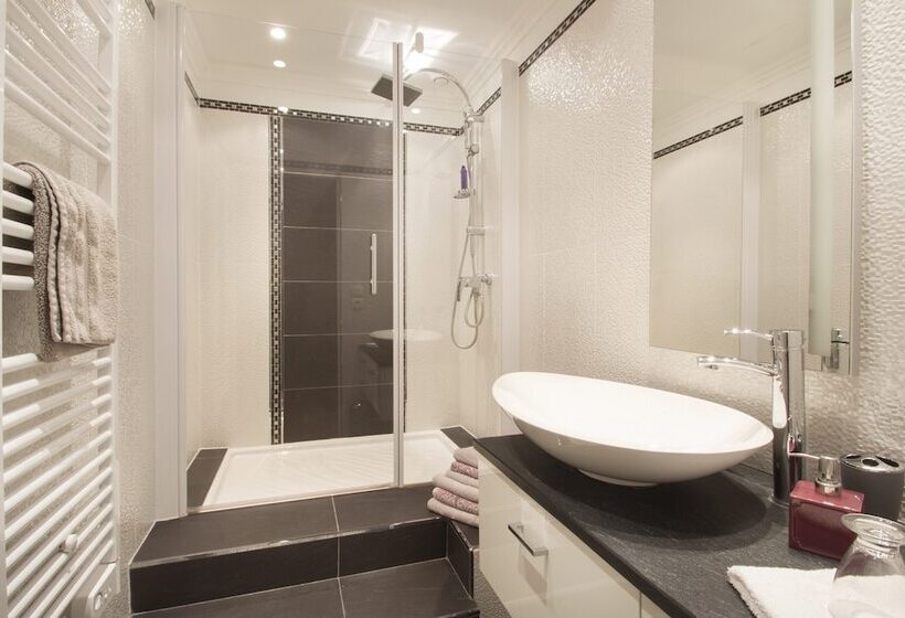 标准间, Chateau De Puyrigaud