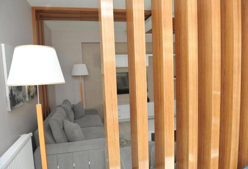 آپارتمان 2 خوابه با چشم‌انداز دریا, Qamar Prestige Suites