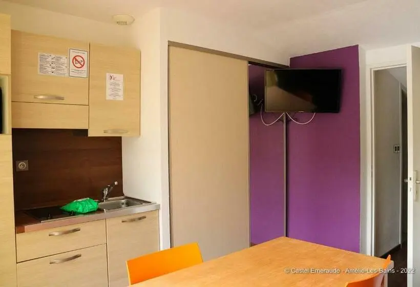 Standard-studio Terassi, Appart Hotel Castel Emeraude, Charme Et Caractère