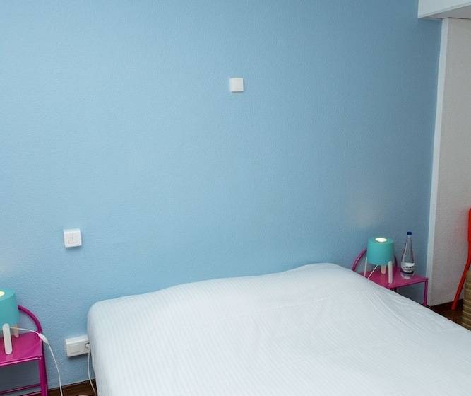 Номер Стандарт Вид на Реку, Appart Hotel Castel Emeraude, Charme Et Caractère