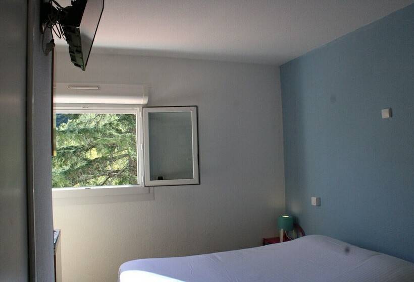 Номер Стандарт Вид на Реку, Appart Hotel Castel Emeraude, Charme Et Caractère