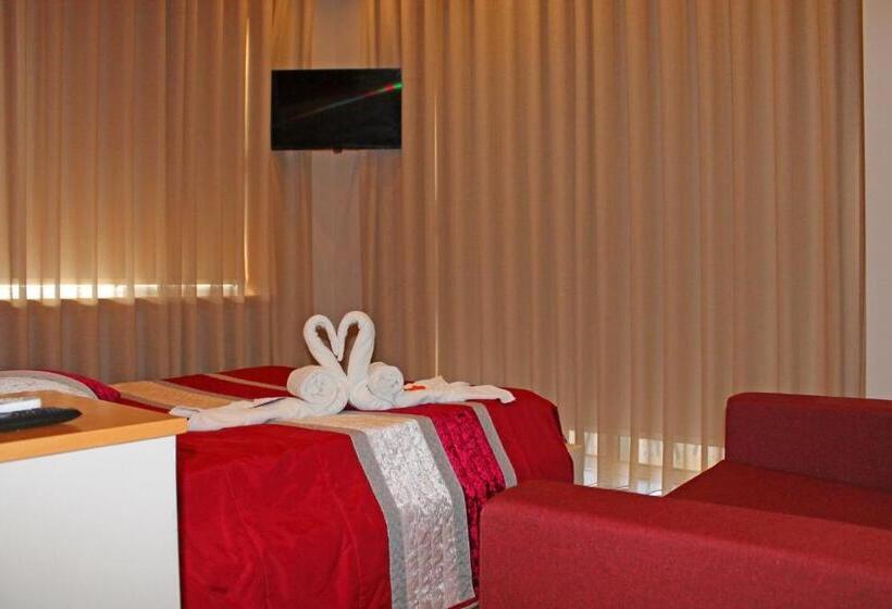 اتاق استاندارد با وان آب گرم, Monte Carlo Love Porto