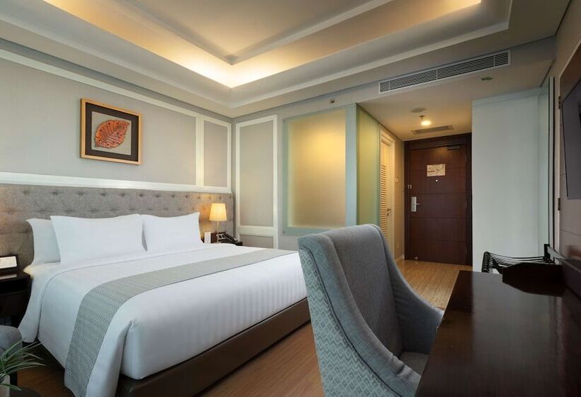 غرفة ديلوكس مطلة على البحيرة, Wyndham Panbil Batam