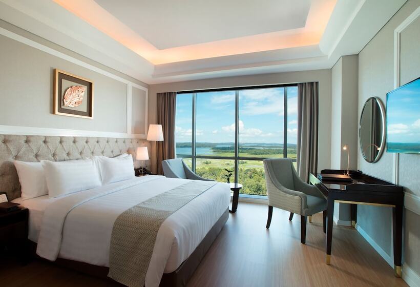 Номер Deluxe Вид на Озеро, Wyndham Panbil Batam