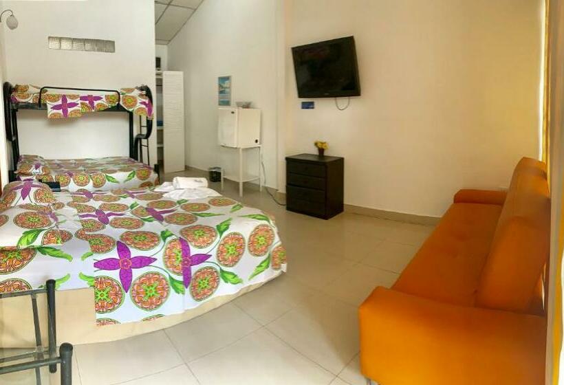 חדר משפחתי, Campestre Sanvalay Inn