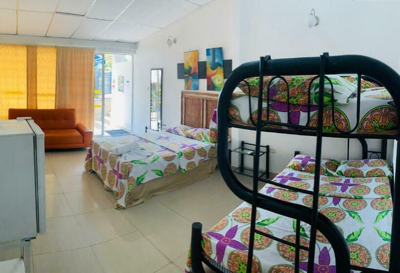 חדר משפחתי, Campestre Sanvalay Inn