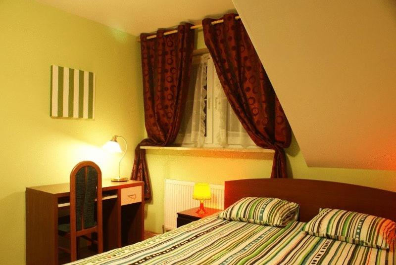 Номер Стандарт Совместная Ванная, Dandelion B&b