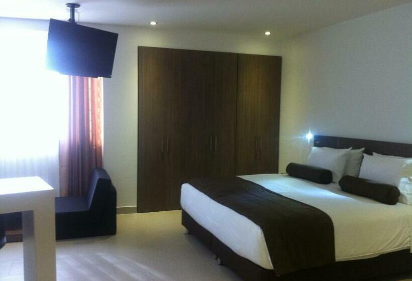 سوییت جونیور, Hausen Hotel   Suites