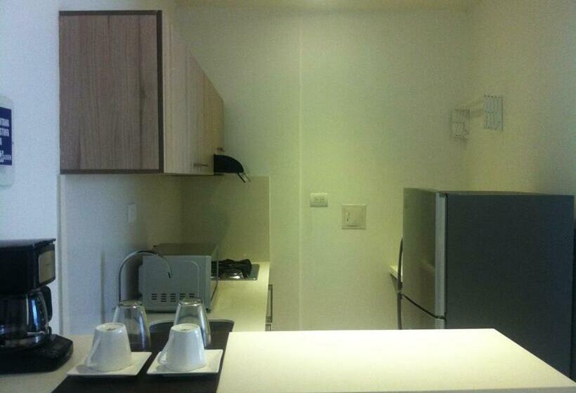 سوییت, Hausen Hotel   Suites