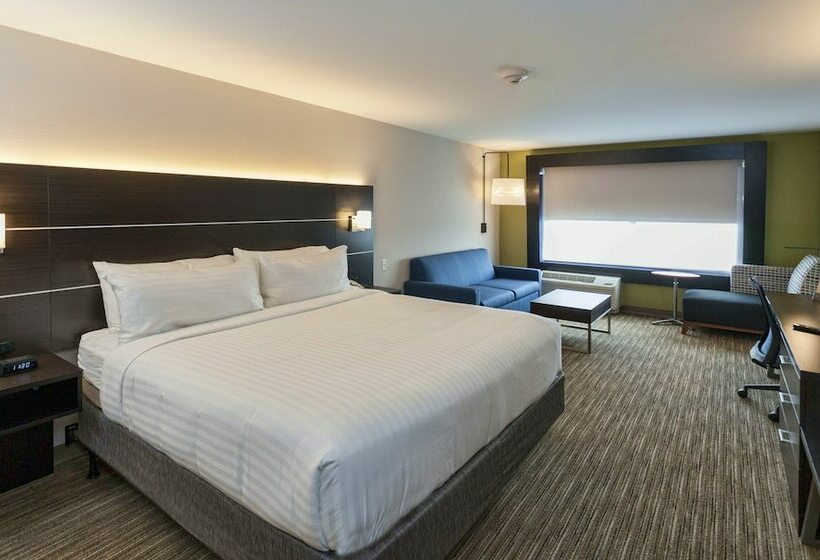 Люкс, Holiday Inn Express & Suites   Dodge City, An Ihg