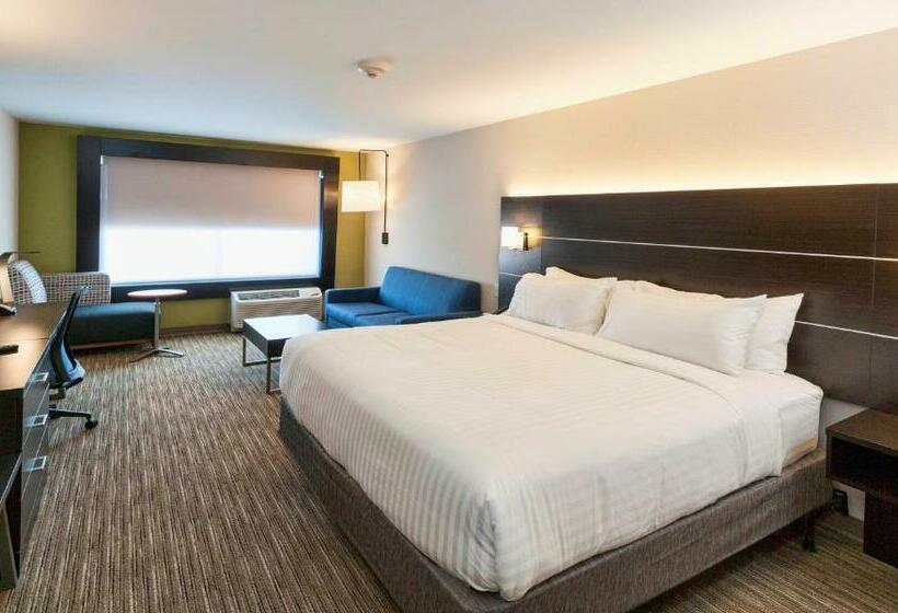 Люкс Кровать Кинг, Holiday Inn Express & Suites   Dodge City, An Ihg