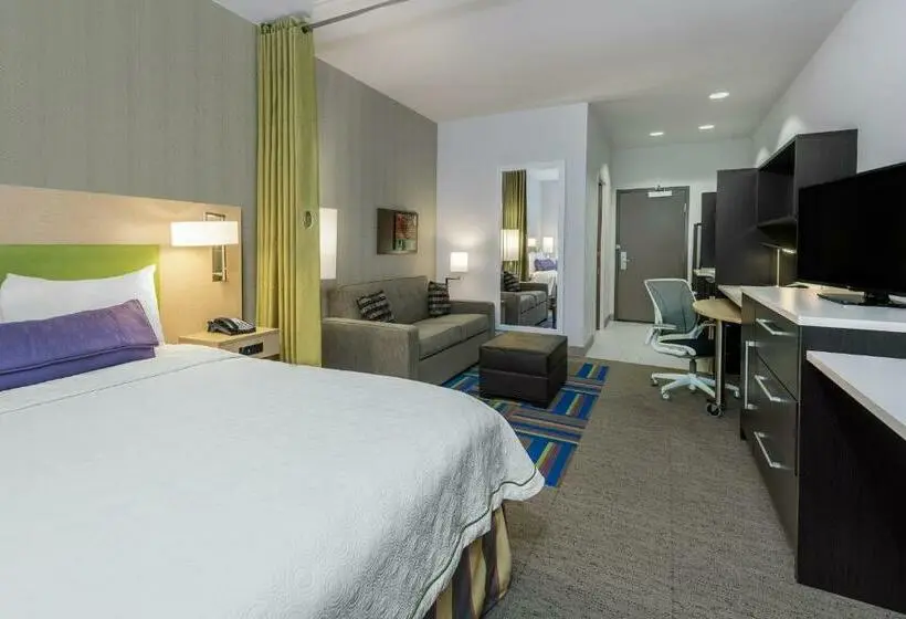 キングサイズベッドのデラックススイート, Home2 Suites By Hilton Austin Airport