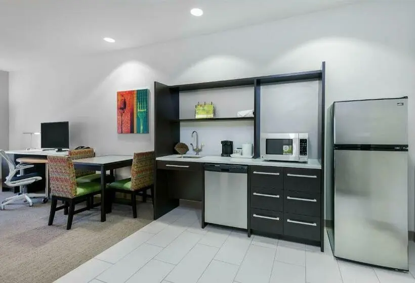 キングサイズベッドのスイートルーム, Home2 Suites By Hilton Austin Airport
