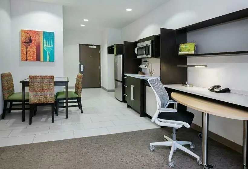 キングサイズベッドのスイートルーム, Home2 Suites By Hilton Austin Airport