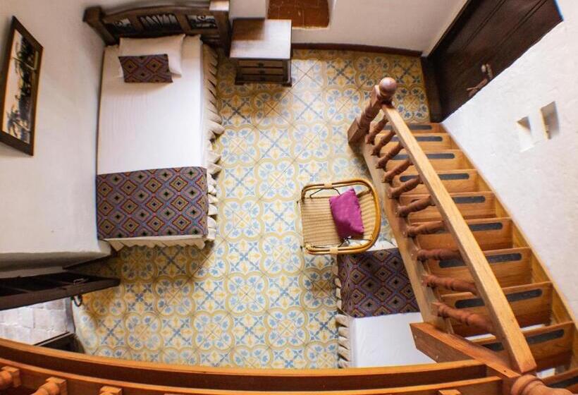 اتاق استاندارد سه نفره, Hostal Restaurante Guaracu