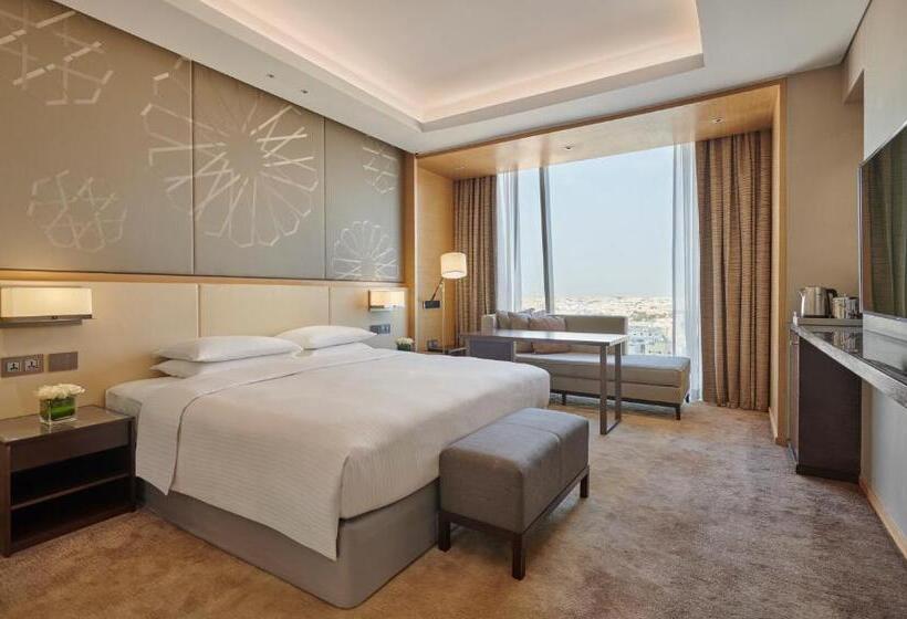 חדר קלאב עם מיטת קינג, Hyatt Regency Riyadh Olaya