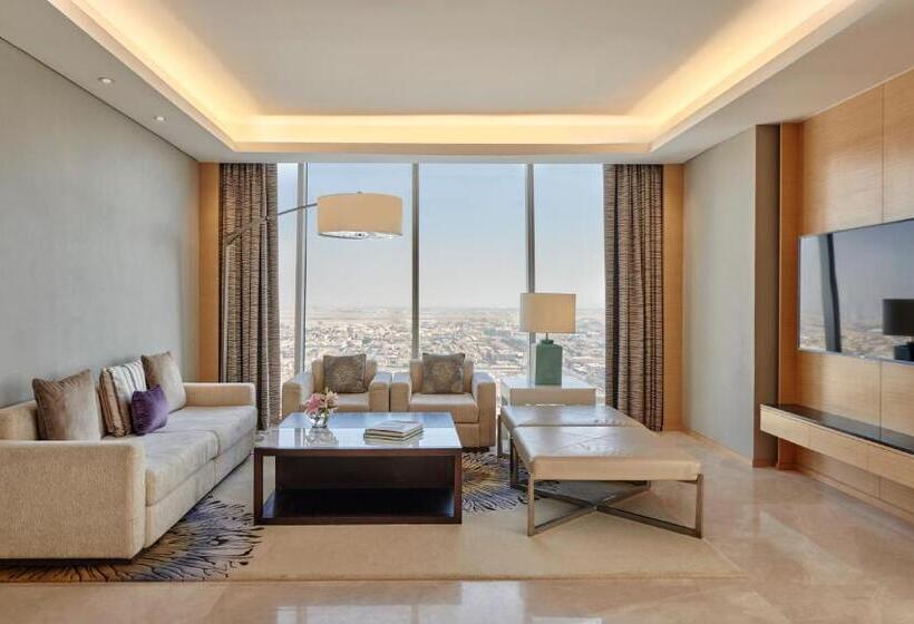סוויטה, Hyatt Regency Riyadh Olaya