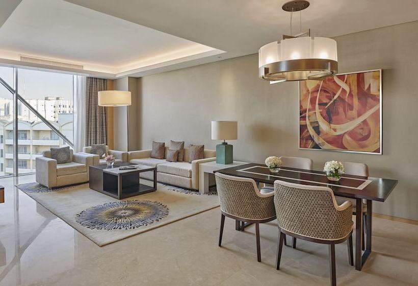 סוויטה אקזקיוטיב, Hyatt Regency Riyadh Olaya
