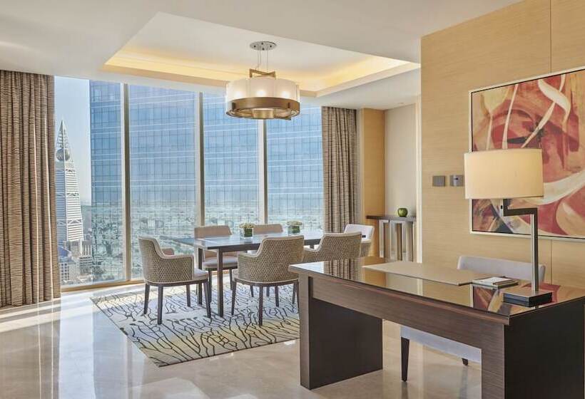 סוויטה, Hyatt Regency Riyadh Olaya